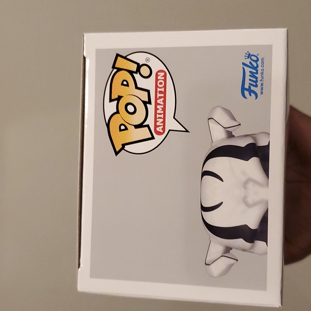 BLEACH Anime Funko Pop #1104 Fully - Hollowfied Ichigo Entertainment Exclusive - Picture 5 of 8